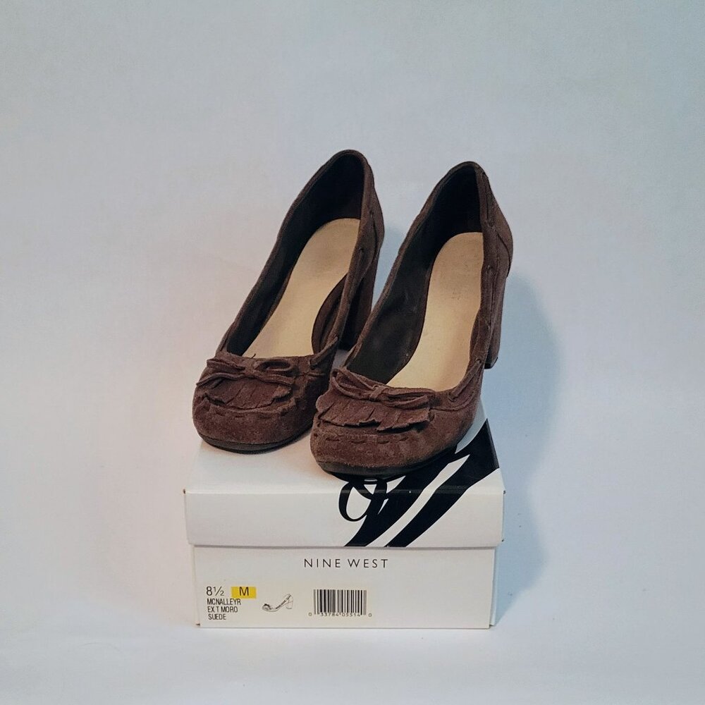 Nine West McNalleyr Heels in Brown Suede. Size 8.5M.